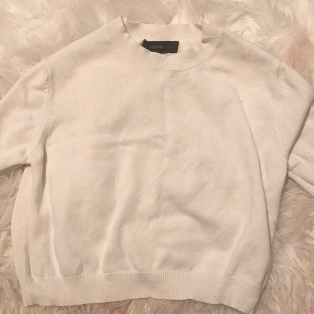 Short sleeve, crop top, sweater